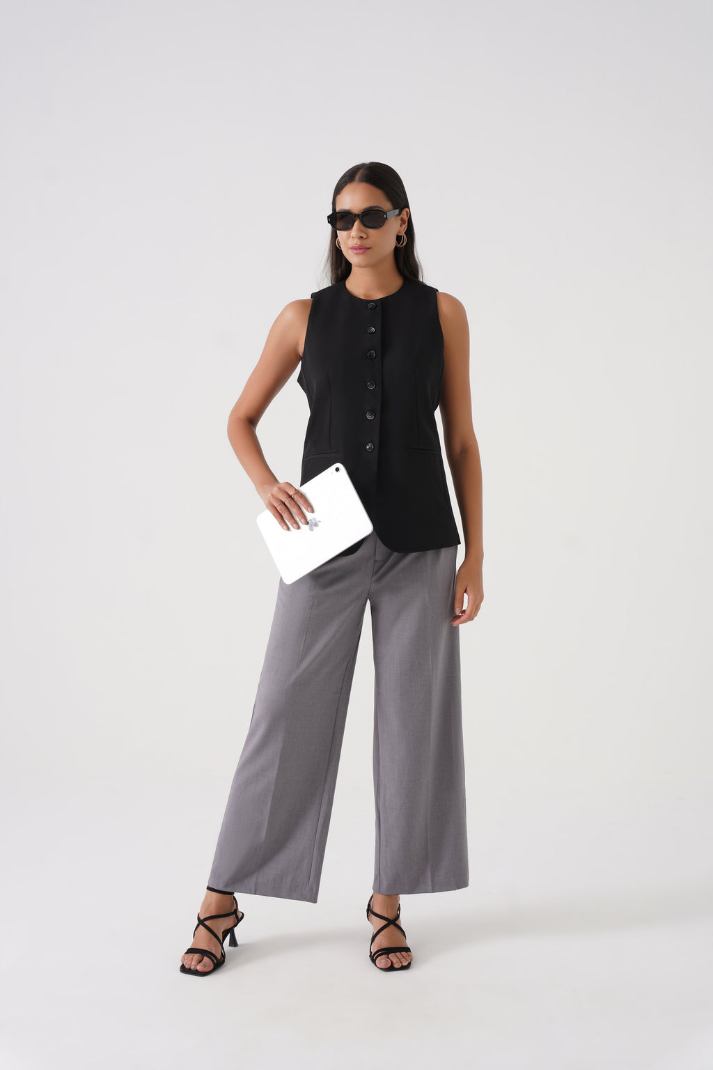 Button-Down Soft Vest (Black)