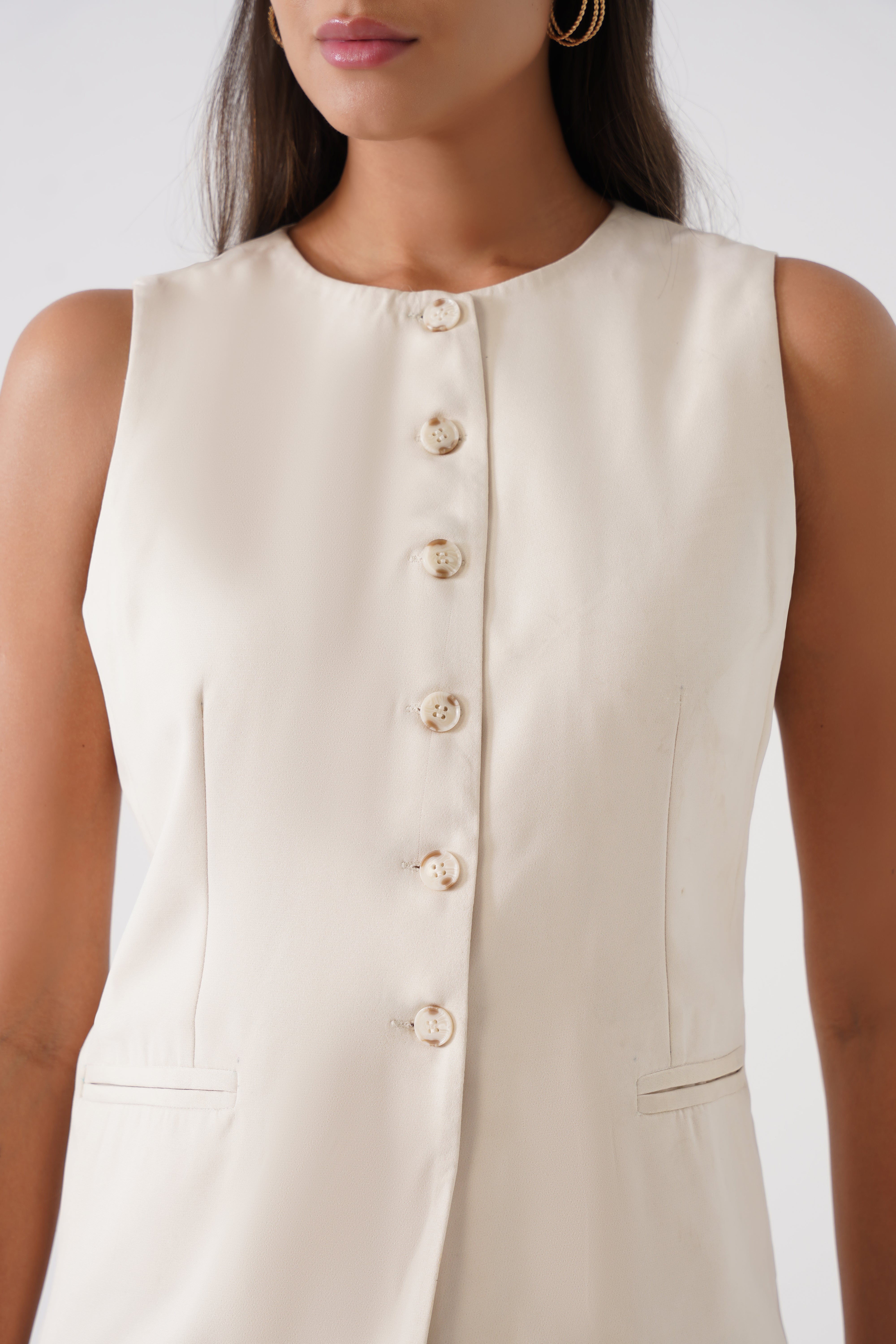 Button-Down Soft Vest (Beige)