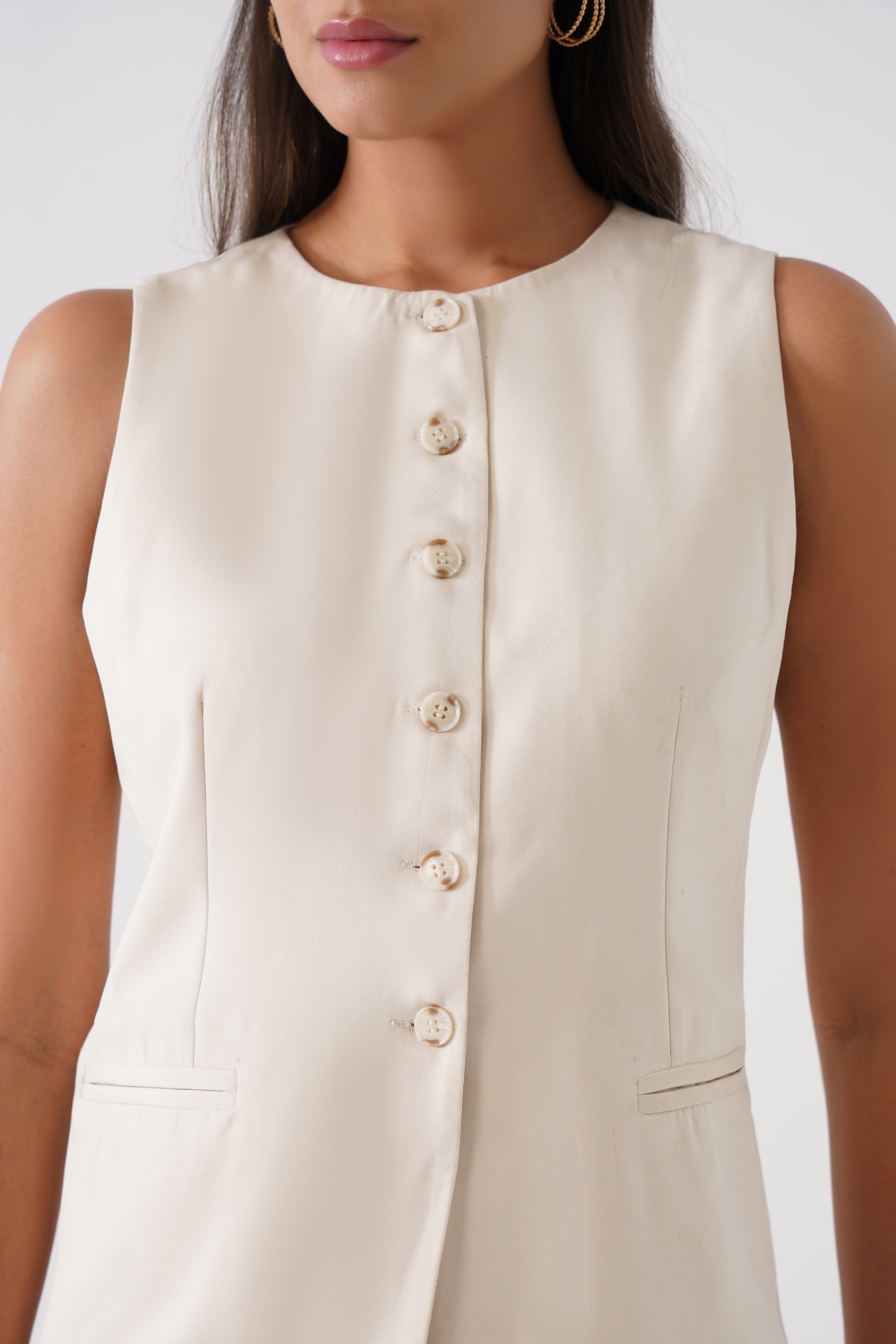 Button-Down Soft Vest (Beige)